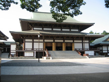 成田山新勝寺